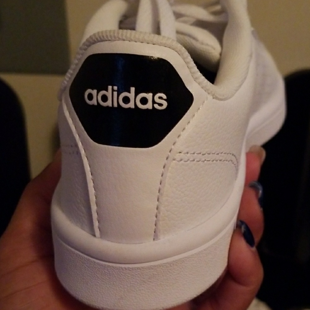 tennis shoes